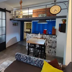 Loft Center+free Parking , Seville Spain